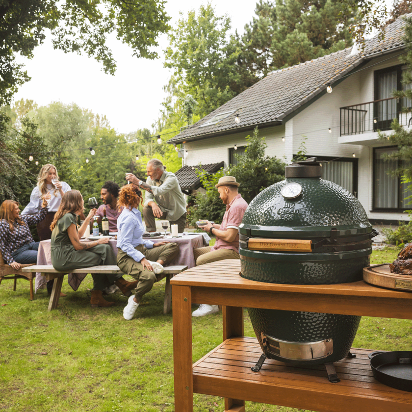 Large Big Green Egg in Acacia Table Package - Image 3
